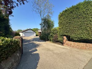 Photo 36- click for photo gallery